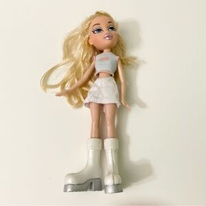 Bratz Flaunt It 2002 Cloe Angel Doll MGA Flaunt It